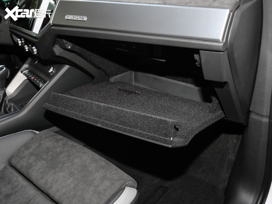 2021WQ3 45 TFSI quattro AӸ