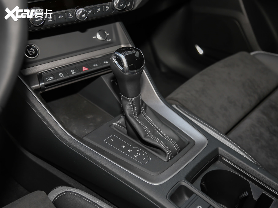 2021WQ3 45 TFSI quattro AӸ