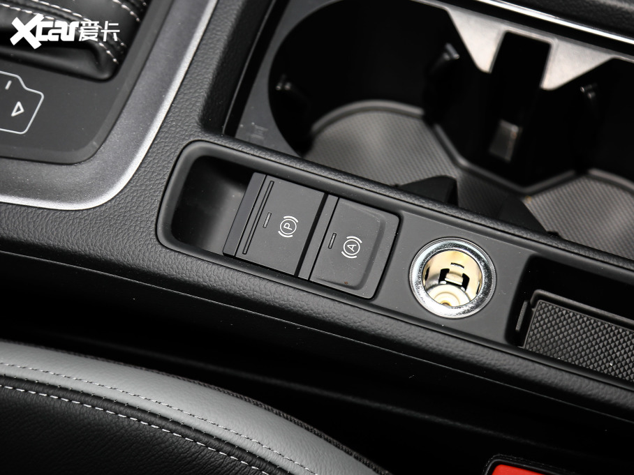 2021WQ3 45 TFSI quattro AӸ