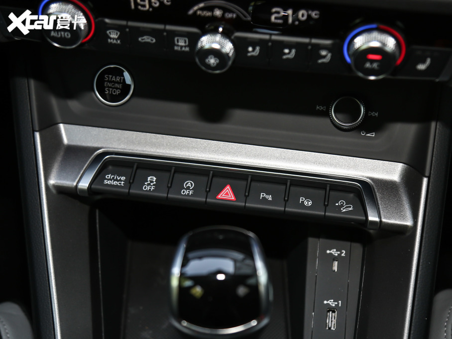 2021WQ3 45 TFSI quattro AӸ