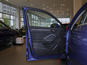 202040 TFSI r {λ܇T