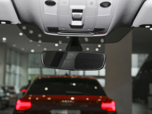 202040 TFSI r ܇(ni)ҕR