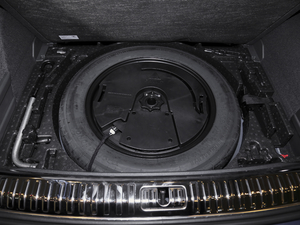 202040 TFSI r(sh) ̥