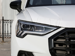 202145 TFSI quattro rЄӸ ^