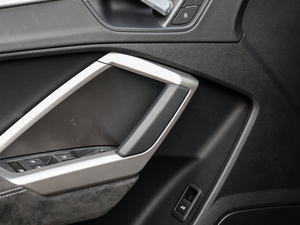 202145 TFSI quattro rЄӸ g