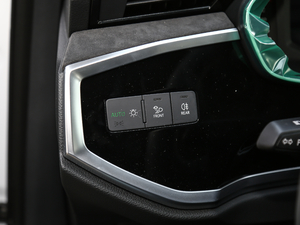 202145 TFSI quattro rЄӸ п؅^