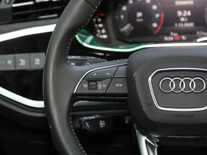 202145 TFSI quattro rЄӸ п؅^