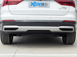 2021款35 TFSI 时尚致雅型 排气管