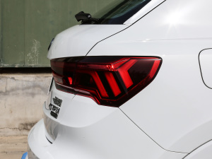 202145 TFSI quattro AӸ ^