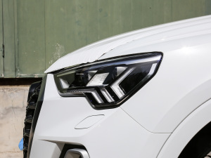 202145 TFSI quattro AӸ ^