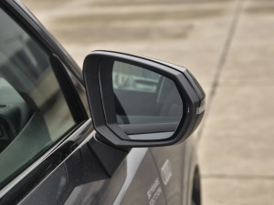 202135 TFSI M (x)(ji)^