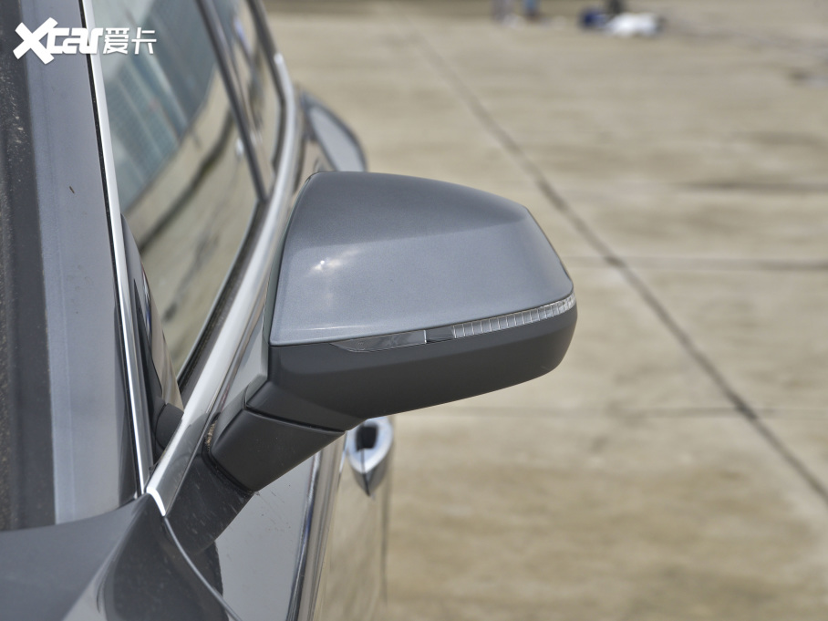 2021WQ5L 40 TFSI AӸ