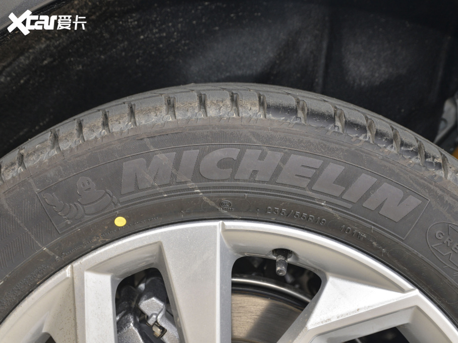 2021WQ5L 40 TFSI AӸ