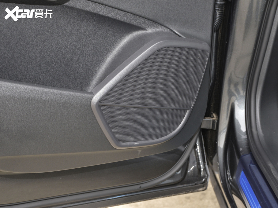 2021WQ5L 40 TFSI AӸ