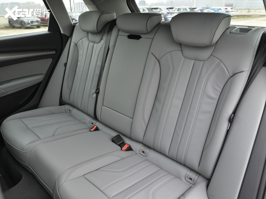 2021?yun)WQ5L 40 TFSI A(dng)