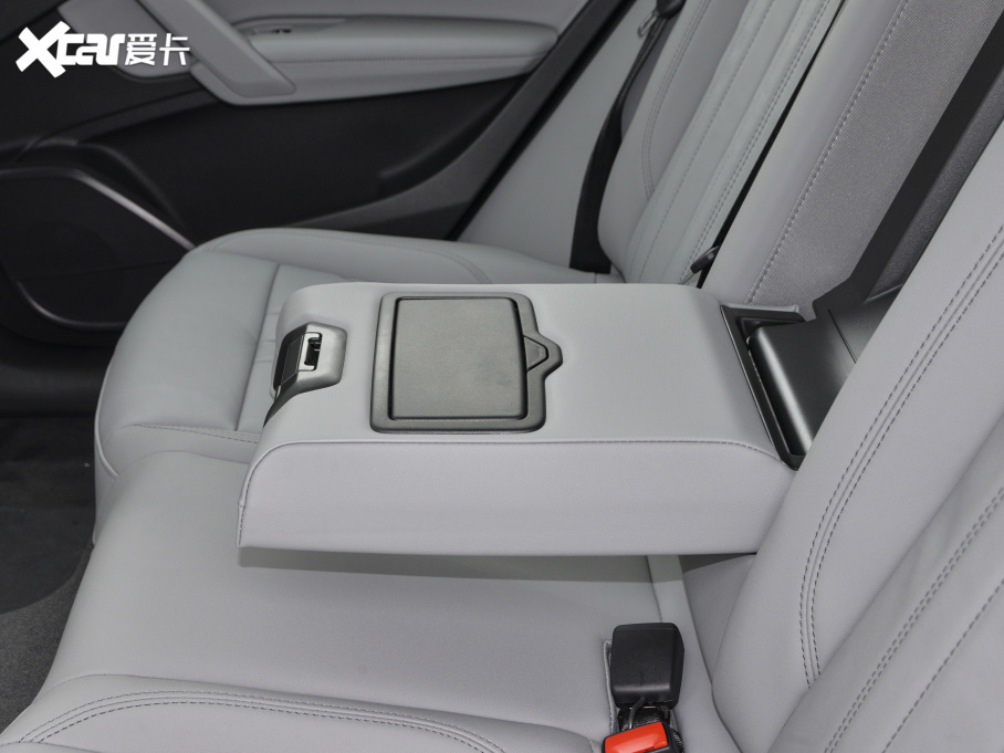 2021WQ5L 40 TFSI AӸ