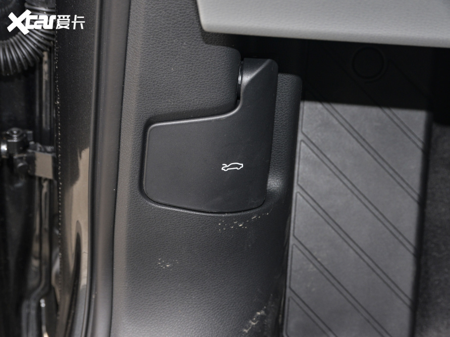 2021WQ5L 40 TFSI AӸ