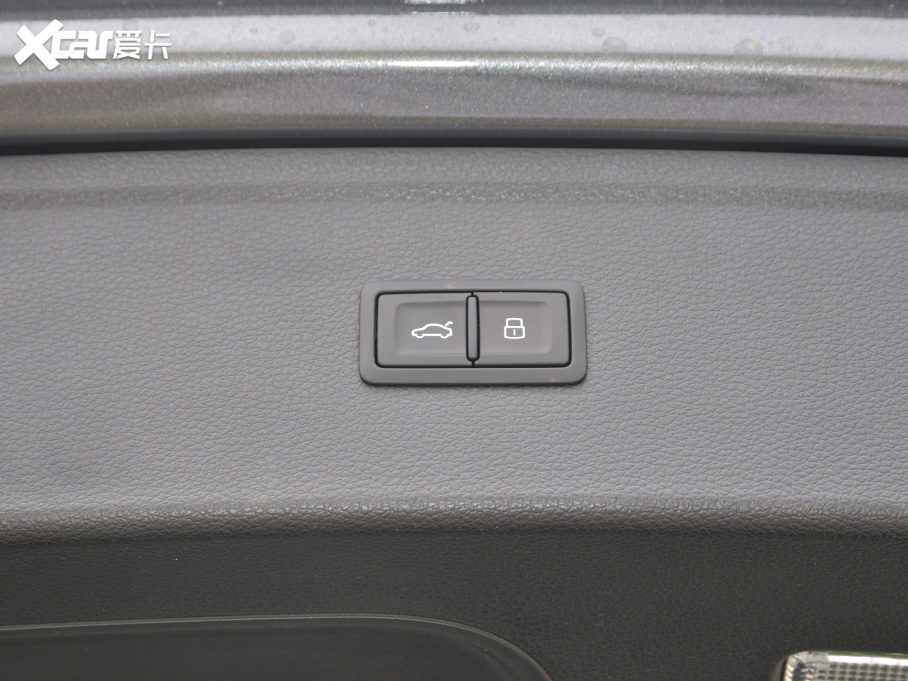 2021?yun)WQ5L 40 TFSI A(dng)