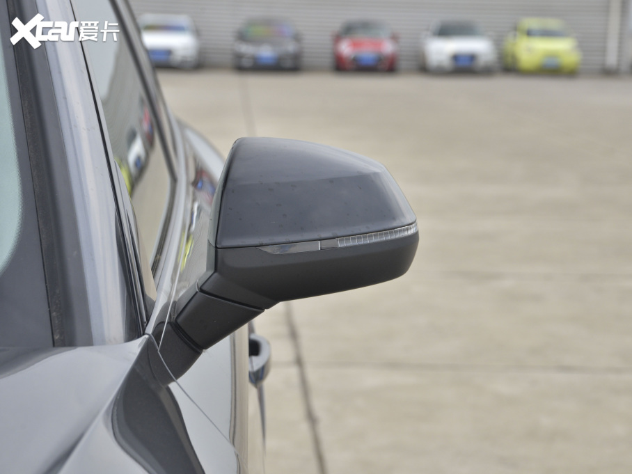 2021WQ5L 40 TFSI M 30o