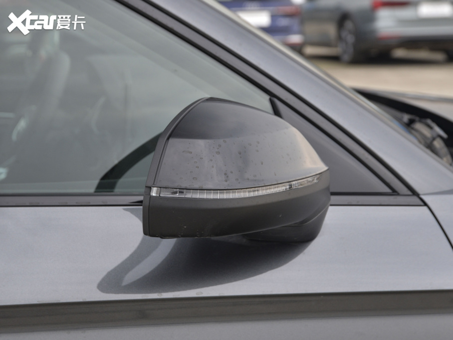 2021WQ5L 40 TFSI M 30o