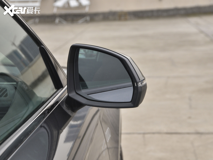 2021WQ5L 40 TFSI M 30o