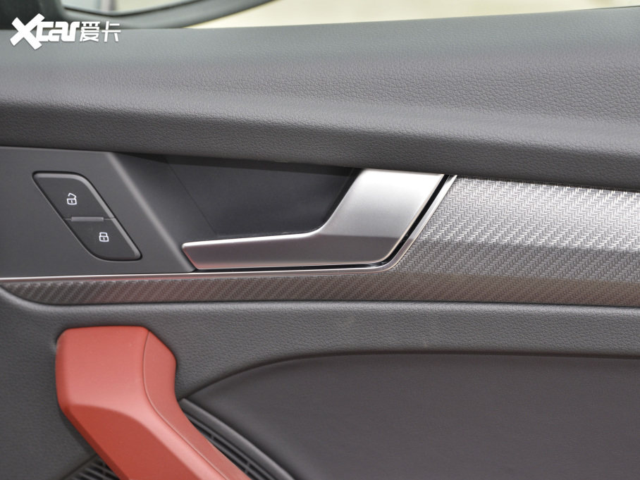 2021?yun)WQ5L 40 TFSI M(jn) 30o(j)