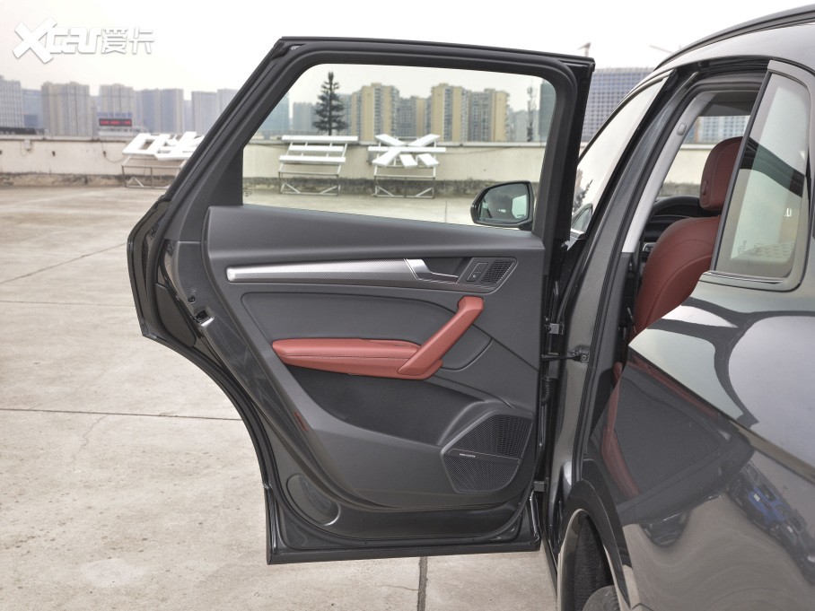 2021WQ5L 40 TFSI M 30o