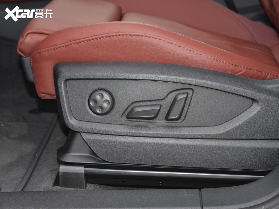 2021WQ5L 40 TFSI M 30o(j)