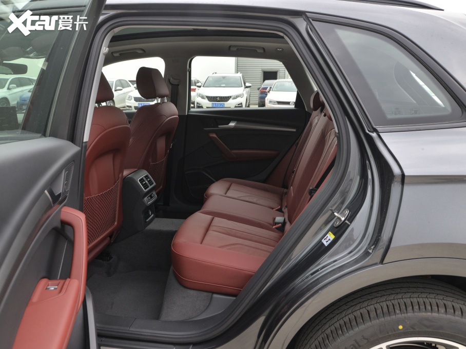 2021WQ5L 40 TFSI M 30o