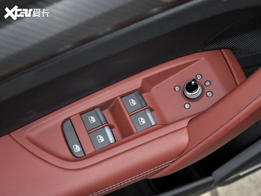 2021WQ5L 40 TFSI M 30o