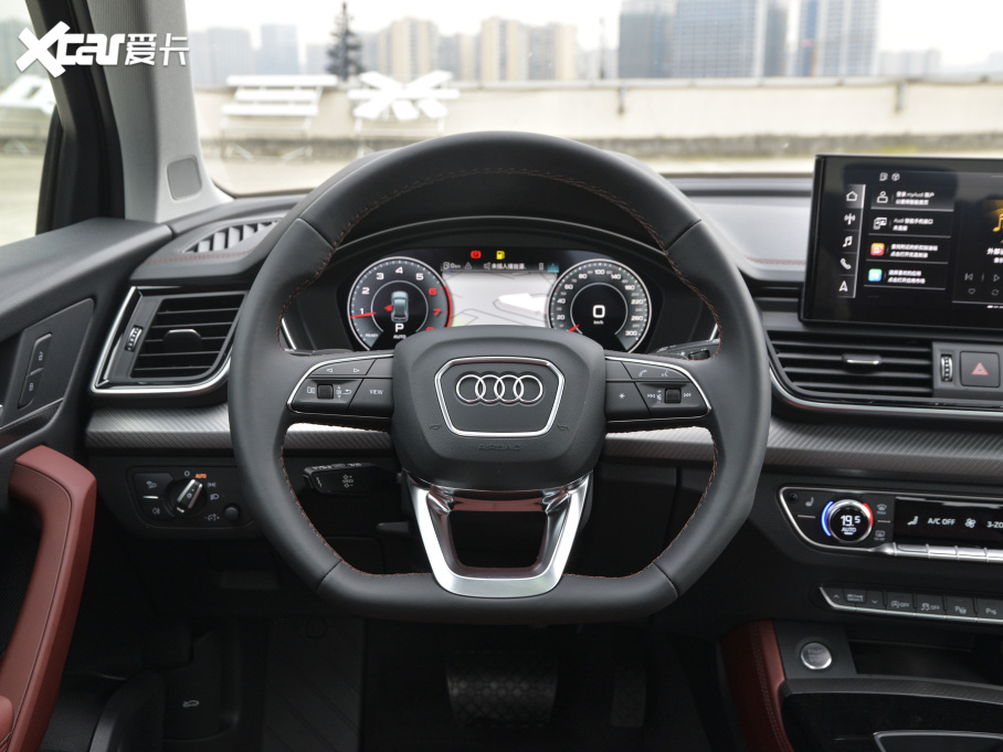 2021WQ5L 40 TFSI M 30o