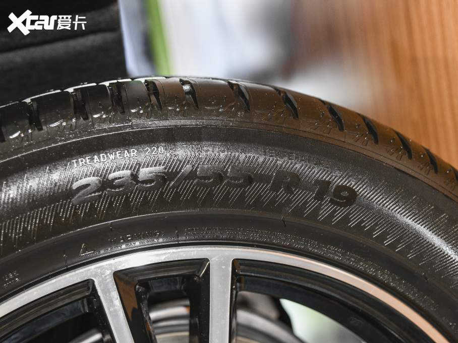 2021WQ5L 40 TFSI rЄӸ