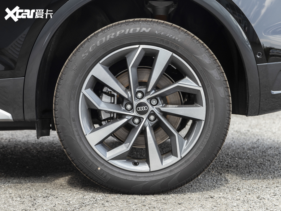 2021?yun)WQ5L 40 TFSI A