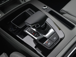 202140 TFSI A(dng) QU