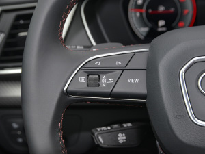 202140 TFSI M 30o п؅^