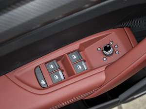 202140 TFSI M 30o {܇ƅ^	