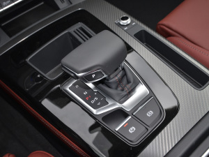 202140 TFSI M 30o QU