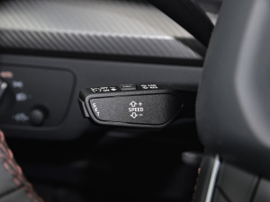 202140 TFSI M 30o п؅^