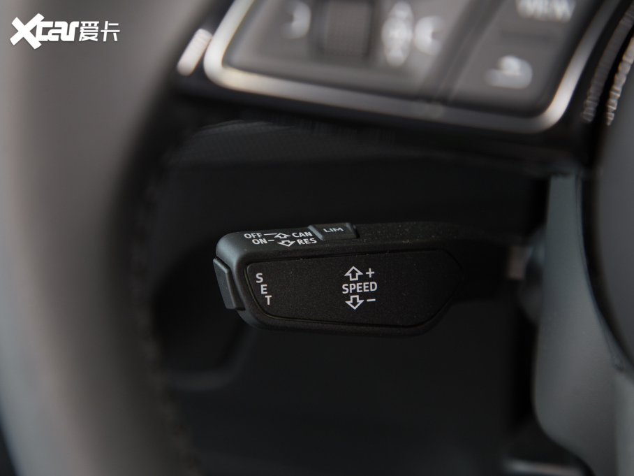 2021?yun)WQ2L 35TFSI A