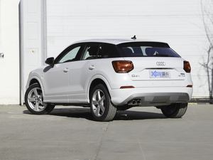 2021款35TFSI 时尚致雅型 左后45度