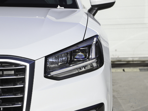 2021款35TFSI 时尚致雅型 大灯