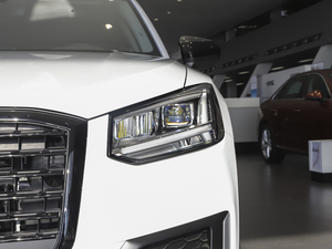 2021款35TFSI 进取动感型 大灯