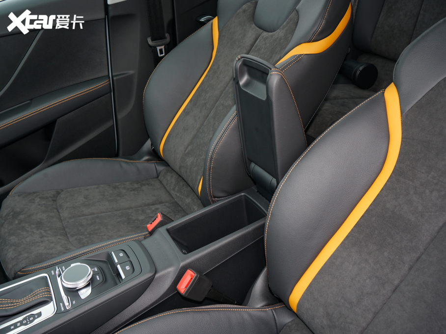 2022?yun)WQ2L e-tron 