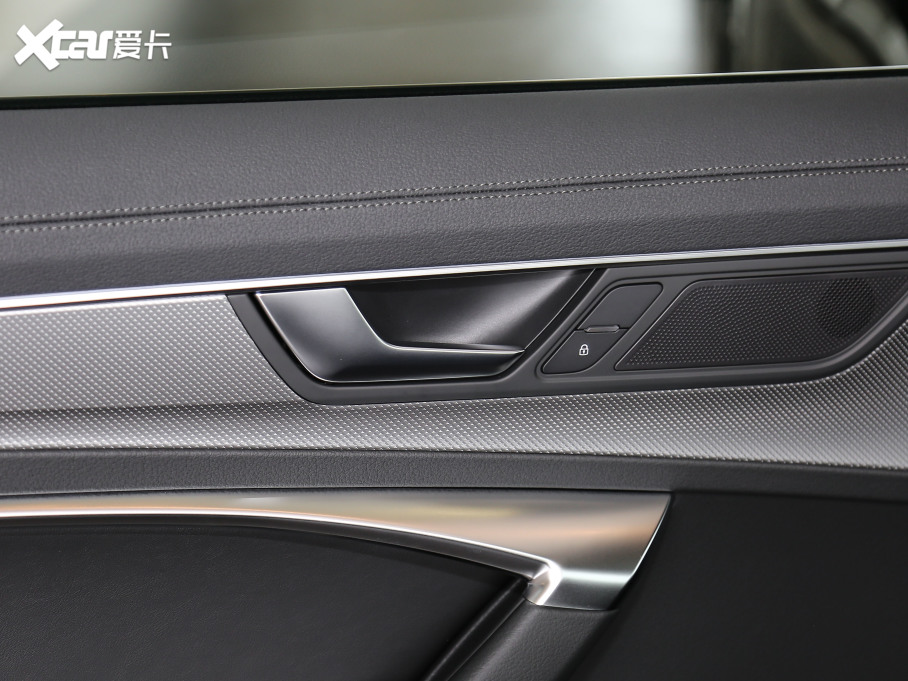 2021��?yu��n)W��A6L����Դ 55 TFSI e quattro