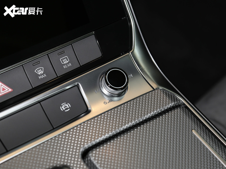 2021WA6LԴ 55 TFSI e quattro