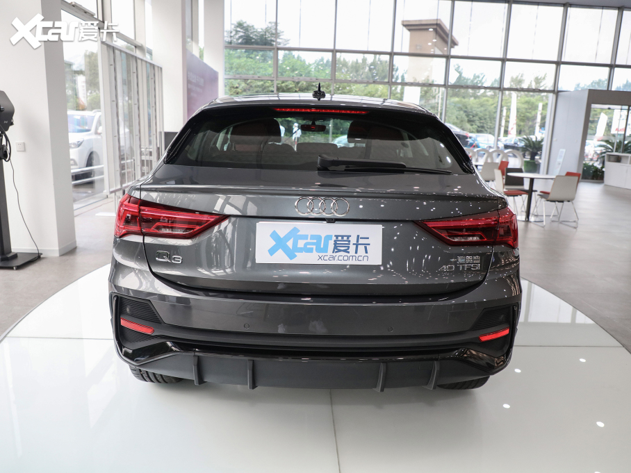 2021?yun)WQ3 Sportback 40 TFSI M(jn)