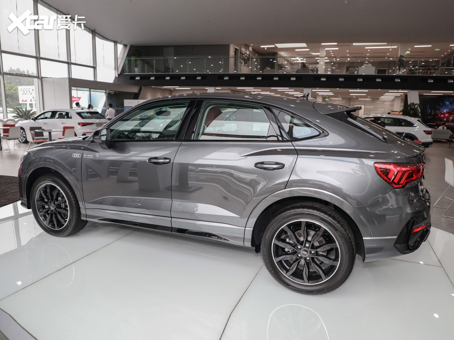 2021WQ3 Sportback 40 TFSI M