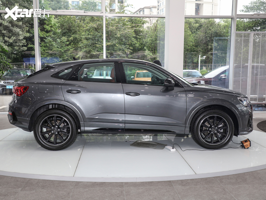 2021WQ3 Sportback 40 TFSI M