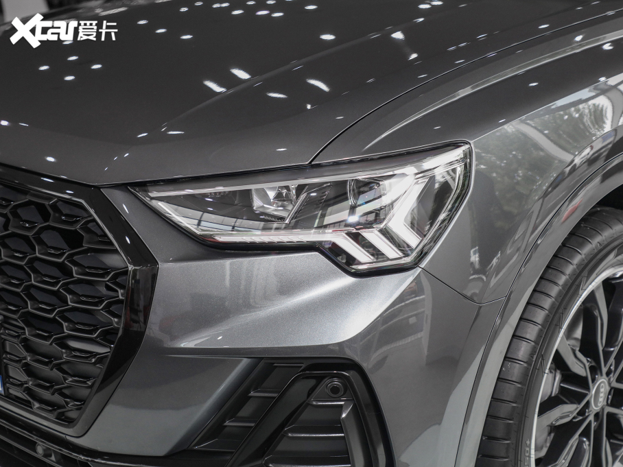 2021WQ3 Sportback 40 TFSI M