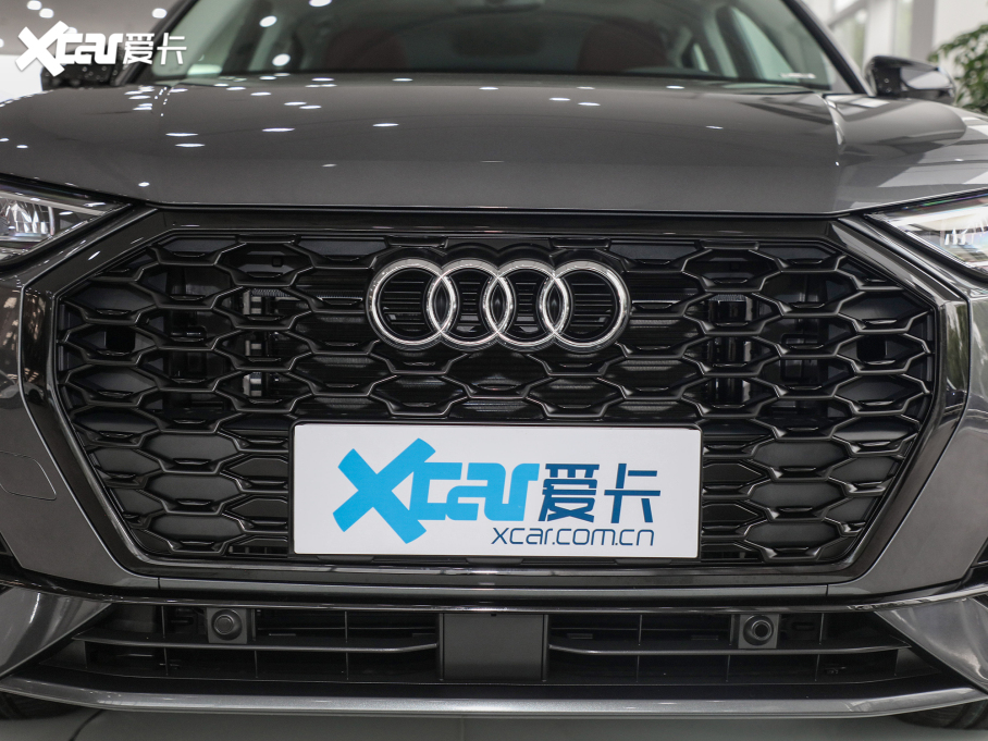 2021��W��Q3 Sportback 40 TFSI �M��������